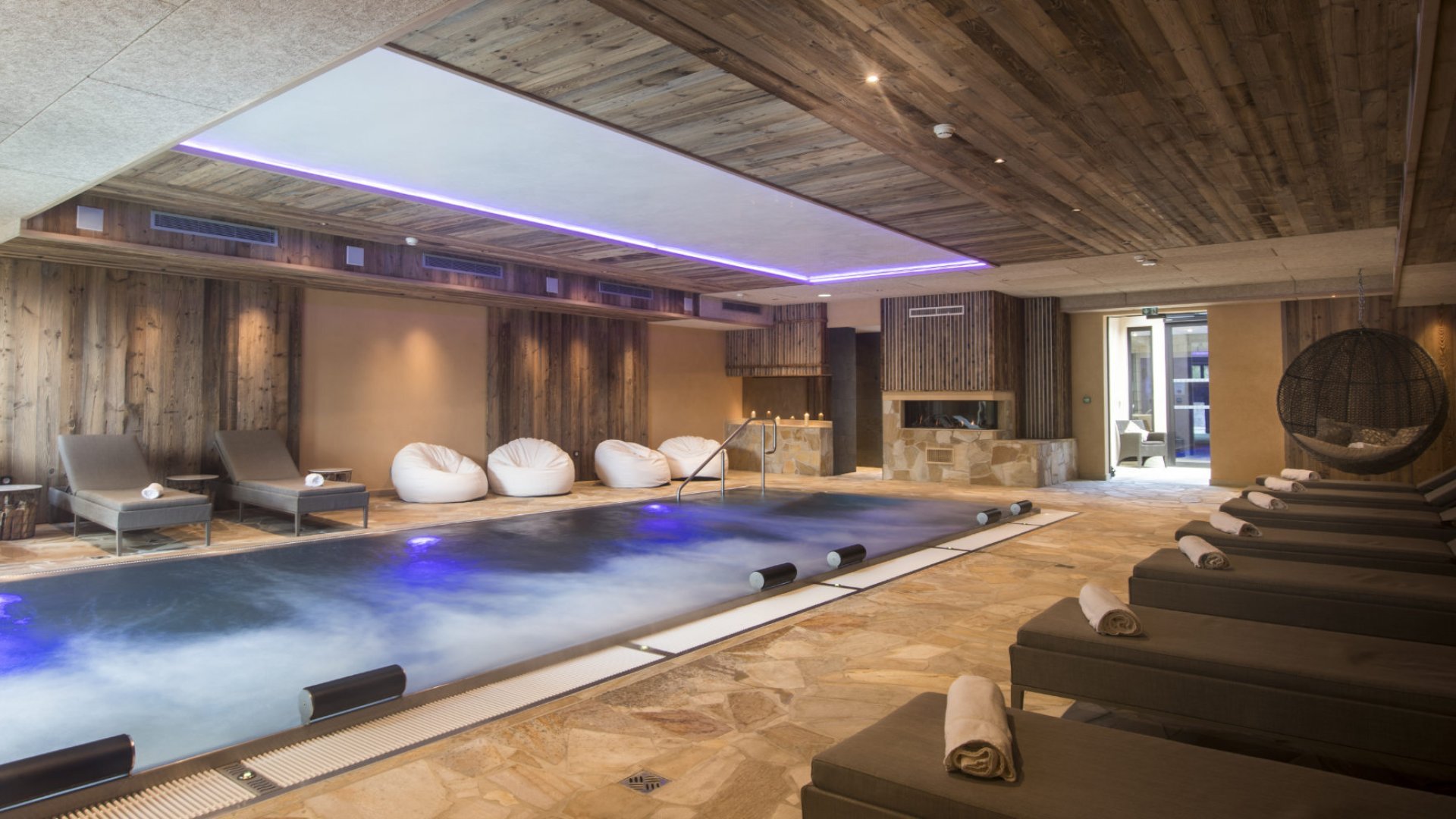 Hotel-Spa-Alsace-Piscine-Aquatonic